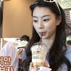 Meet your Posher, Melanie